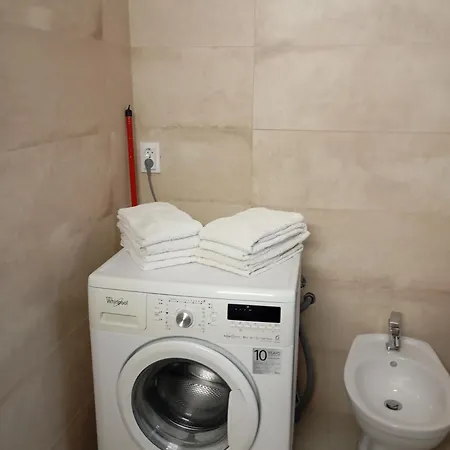 Casa Camelia كرايوفا